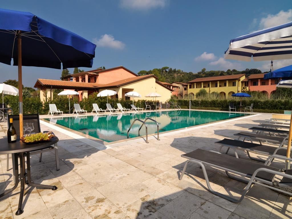 Le Corti Del Sole Residence Вентурина-Терме Екстер'єр фото