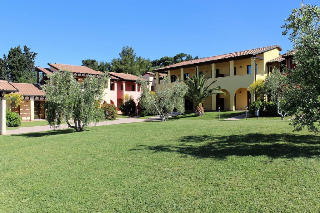 Le Corti Del Sole Residence Вентурина-Терме Екстер'єр фото